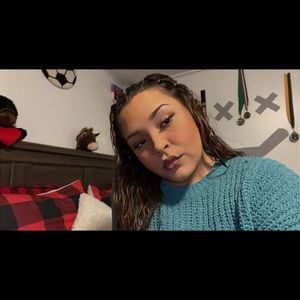 Meet your Posher, Andrea